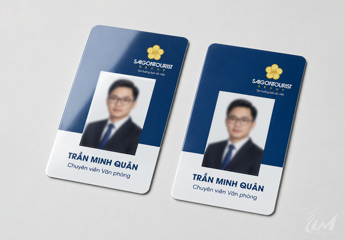 thẻ nhựa nhân viên công ty du lịch